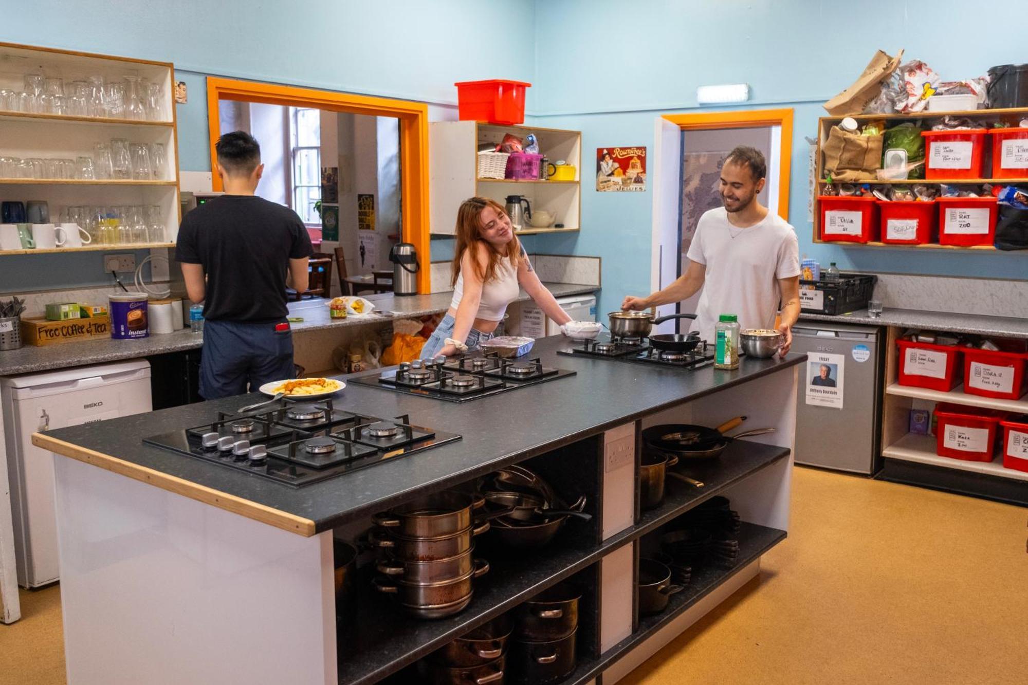 High Street - Adults Only Hostel