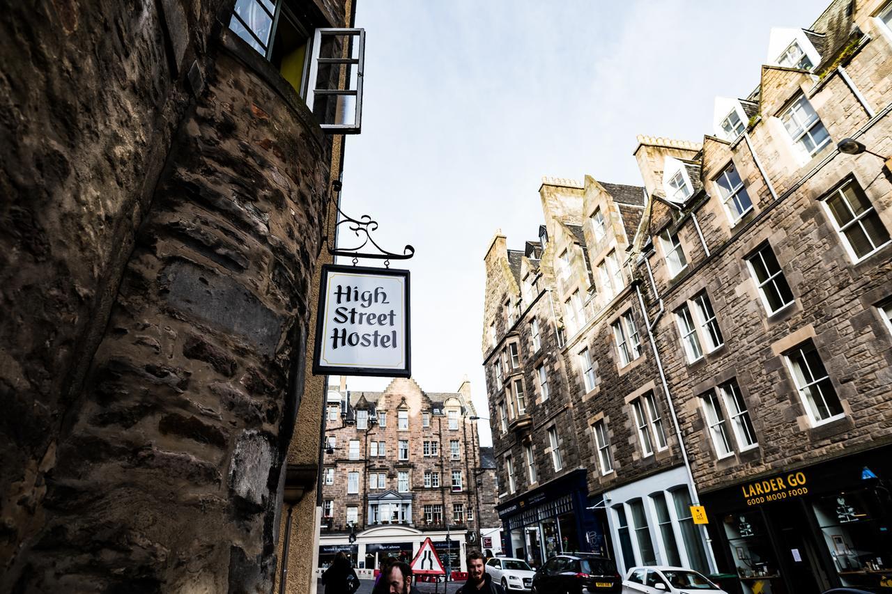 High Street - Adults Only Hostel *